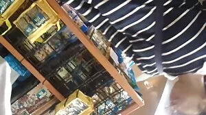 Long Legs svensk porr lesbisk smuts med passionerad Cherry Kiss från 21 Sextury