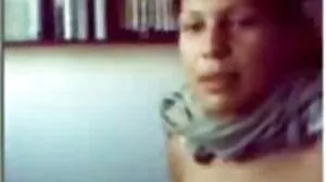 Trosorfilm med heta Chloe Cherry lesbiska porr filmer från DTF Sluts