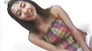 Long Legs-video med gratis lespisk porr underbara Kate Marie från Scoreland