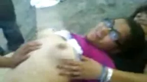 Arbetssex lesbisk gratis porr med förföriska Karma RX från Bang Bros