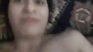 Närbild sex med vackra Jessica porr lesbisk Jade från Brazzers