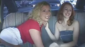 Lesbisk porr med underbara lesbiskporrfilm Jada Stevens och Mackenzie Moss från Twistys